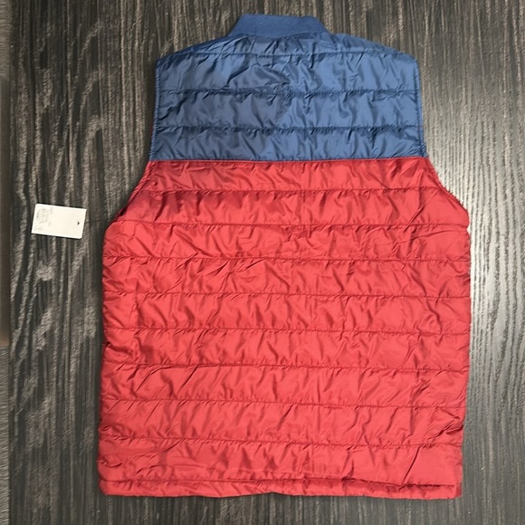 Men’s Maroon and Navy Lightweight Puffer Vest, Size Medium - Picture 2 of 8